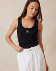 CERES LIFE | CONTOUR RIB SCOOP TANK - BLACK